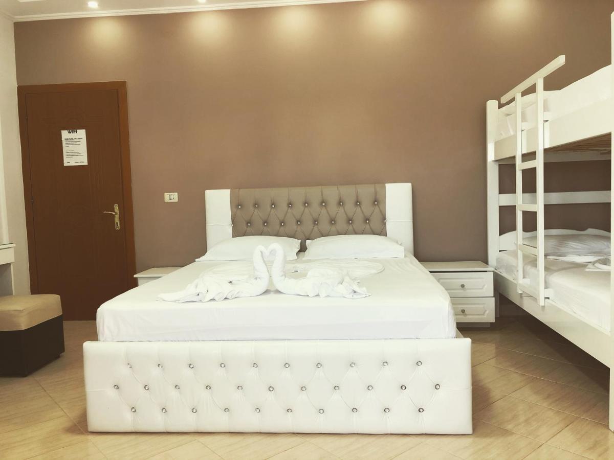 Poseidon Hotel Ксамил Экстерьер фото