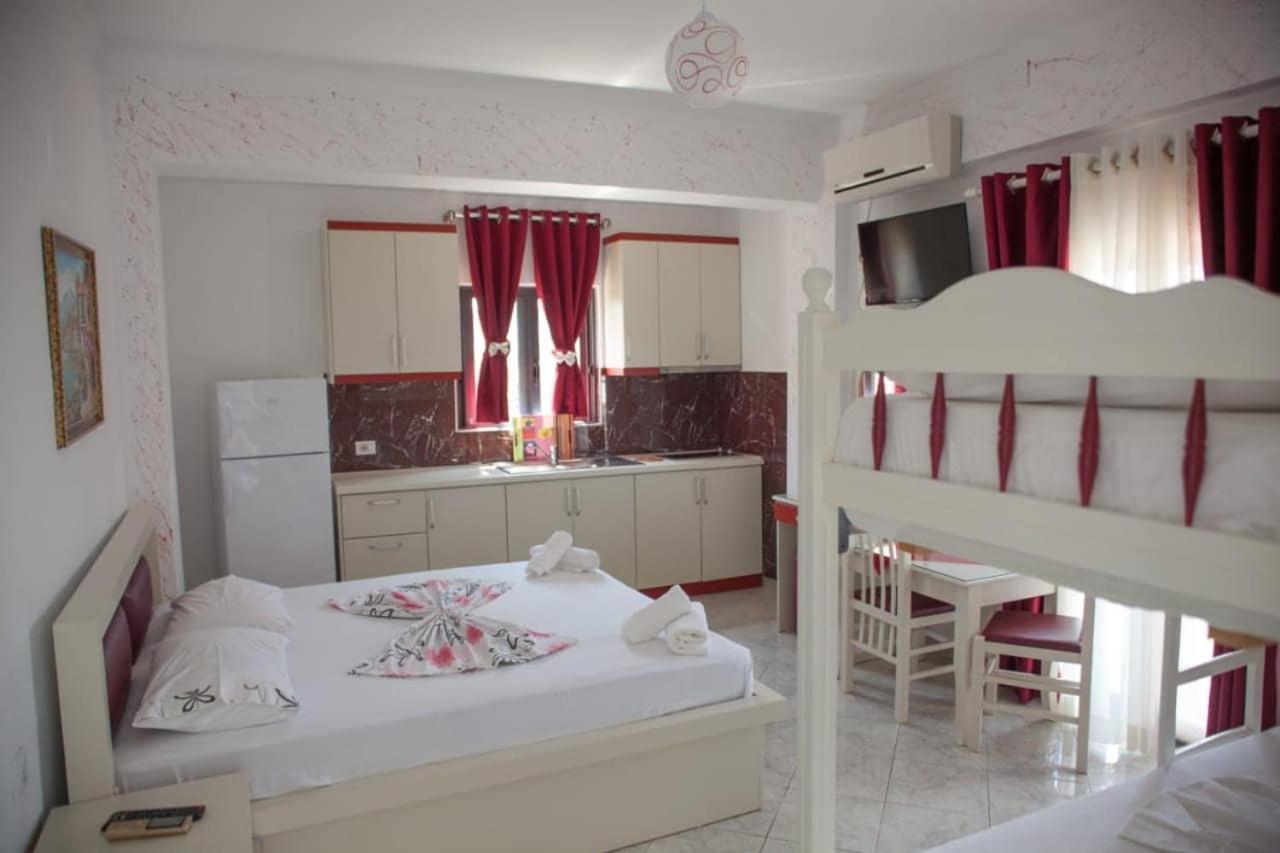 Poseidon Hotel Ксамил Экстерьер фото
